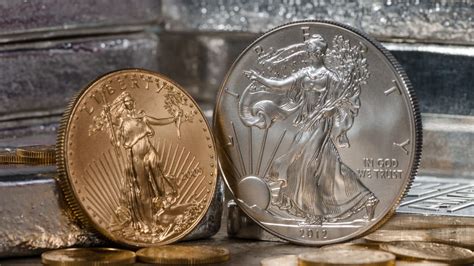 Silver Bars vs. Coins: Which Should You Buy?