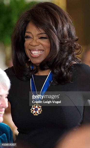 Oprah Winfrey White House Photos and Premium High Res Pictures - Getty ...