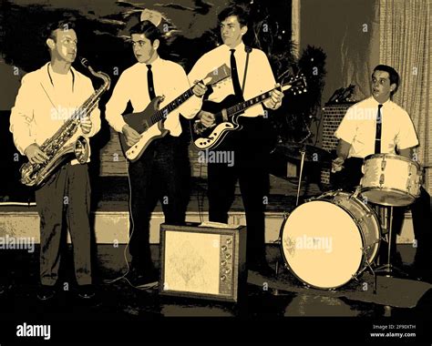 Rock n roll 1950s hi-res stock photography and images - Alamy