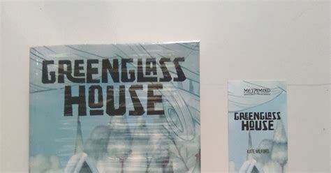 Resensi Buku: Greenglass House