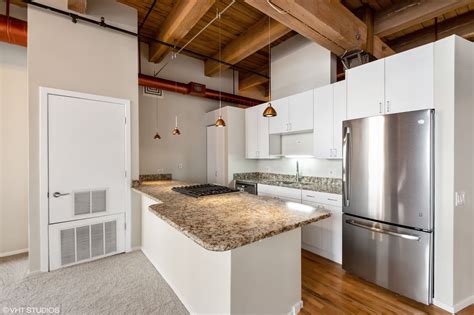 The Chicago Real Estate Local: NEW FOR SALE: West Loop loft at 728 West Jackson, one bed, one ...