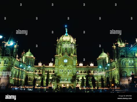 Victoria Terminus VT now Chhatrapati Shivaji Terminus station CST ...