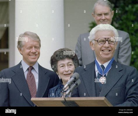 Jimmy Carter presents the Presidential Medal of Freedom to Arthur ...