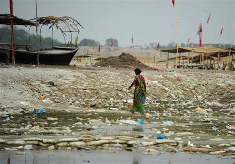 Israel offers its expertise to India for Ganges River clean-up - Israel ...