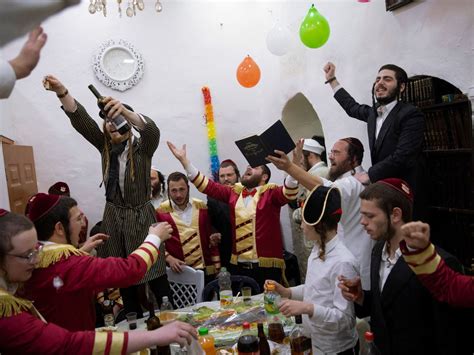 Purim celebrations threaten fresh virus outbreak in Israel | Express & Star