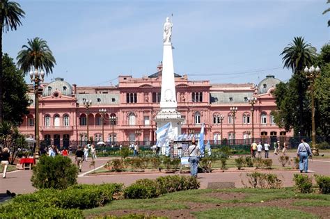 Casa rosada argentina editorial image. Image of south, square - 698910