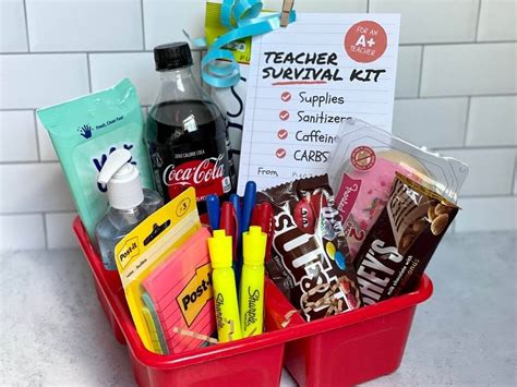 Make a Teacher Survival Kit (Awesome Ideas and Free Printable Gift Tag!)