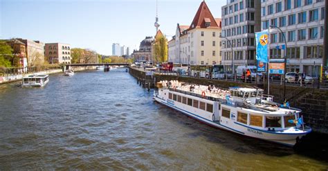 Berlin: 2.5-Hour Boat Tour Along the River Spree | GetYourGuide