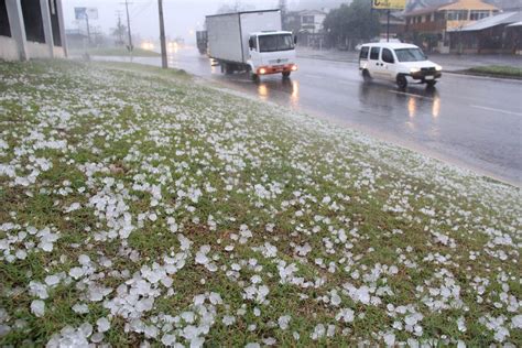 Instituto alerta para chuva de granizo em municípios capixabas – Vila ...