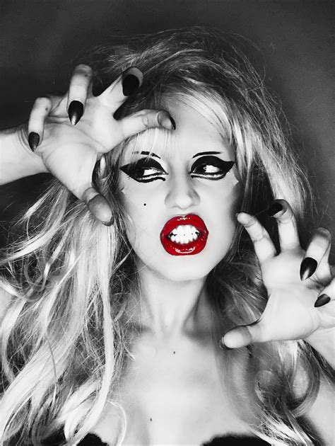Lady Gaga Born This Way Makeup | Maquiagem
