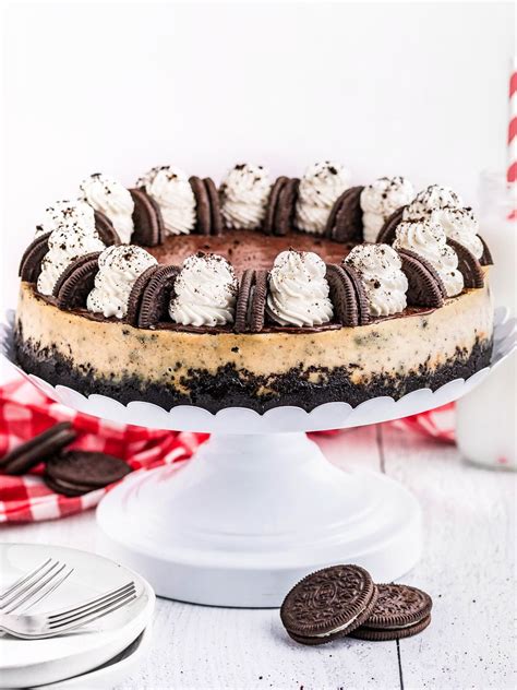 The BEST Oreo Cheesecake Recipe! | Mom On Timeout