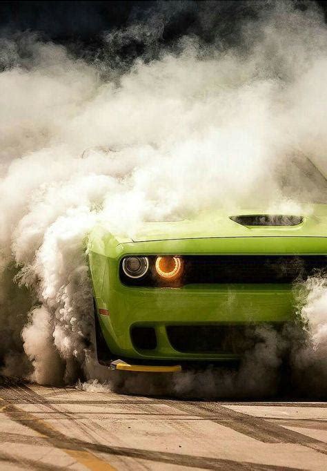 Dodge Challenger hellcat doing a burnout : r/carporn