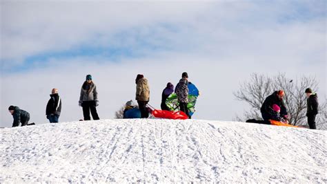 Simple physics can help you find the perfect sledding hill