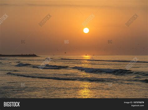 Amazing Sunset Red Sky Image & Photo (Free Trial) | Bigstock