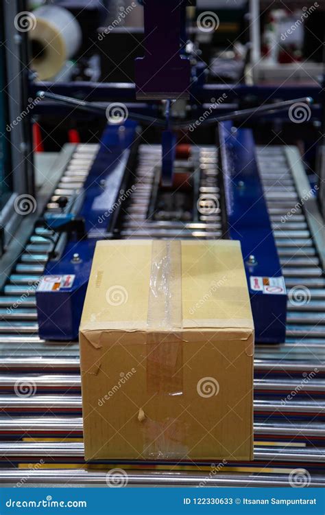 Box Packaging Machine stock image. Image of production - 122330633