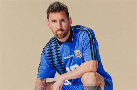 Lionel Messi wears Argentina 1994 World Cup kit and jacket by Adidas ...