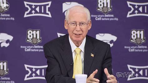 Bill Snyder Weekly Press Conference part 1 - YouTube