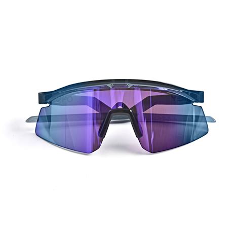 Oakley Hydra Sunglasses | Uncrate Supply