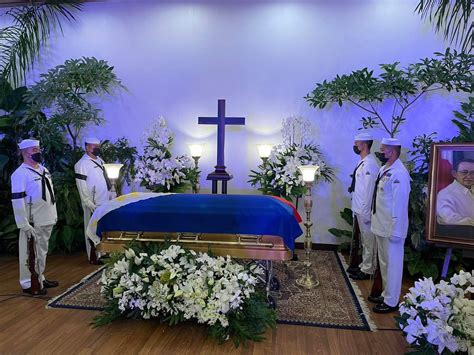 Funeral mass held for ex-President Fidel Ramos | Inquirer News