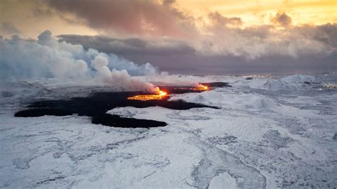 Lava flows from Iceland volcano slow after heavy snow