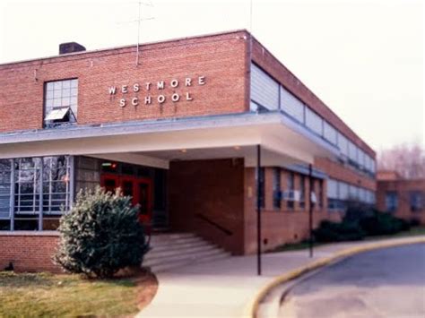 Westmore Elementary School (Ranked Top 30% for 2024-25) - Lombard, IL