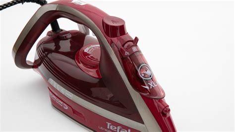 Tefal Ultragliss Anti-Calc Plus FV6845 Review | Steam iron | CHOICE