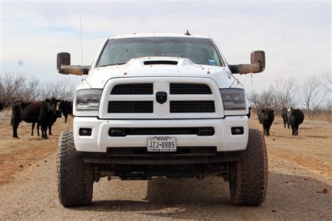 Meet the White Ghost – Lifted 2017 Dodge Ram 2500 Laramie on 37s ...