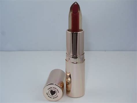 Josie Maran Argan Love Your Lips Hydrating Lipstick Review & Swatches – Musings of a Muse ...