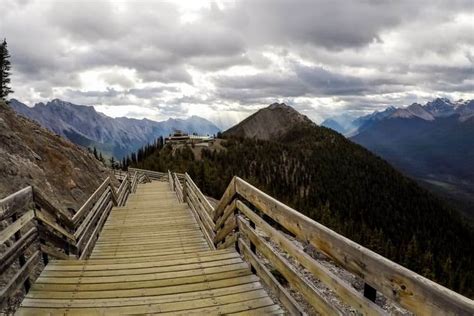 Sulphur Mountain Hike vs. Banff Gondola: Which One Is Better?