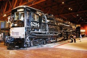 Exhibits - California State Railroad Museum