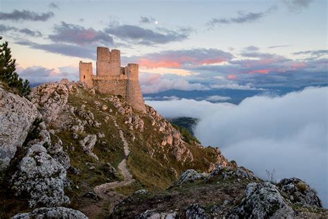 Rocca Calascio Regina delle montagne - Tesori d'Abruzzo