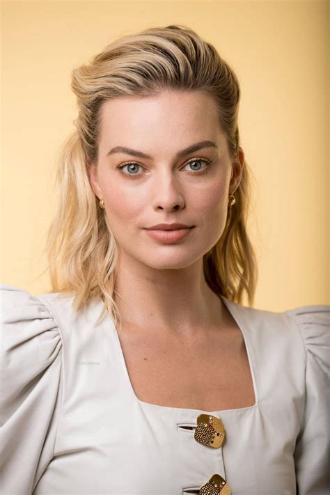 Movies - Margot Robbie was mostly a box office poison until this Barbie phenomenon | Page 2 ...
