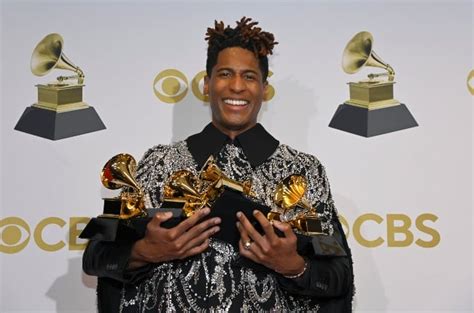 After his triumph at the Grammy Awards, Jon Batiste continues to win hearts with jazz music | You