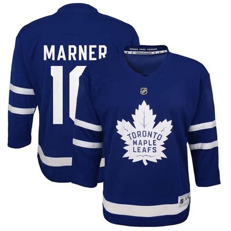 Download Mitchell Marner Blue Jersey Number 16 Wallpaper | Wallpapers.com