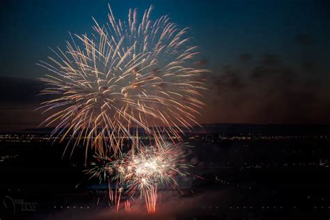 23 Powerful Tips for Successful Fireworks Photography