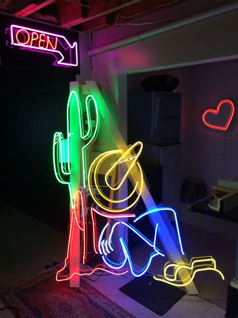 Neon Signs | Neon Company Logos | Custom Neon Signs NZ