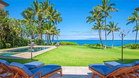 Hawaii's Most Luxurious Vacation Rentals, Villas & Beachfront Homes