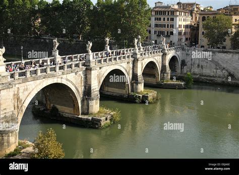 Tiber river, Rome Stock Photo - Alamy