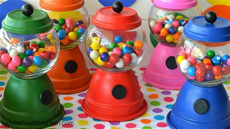 DIY Gumball Machine Party Favors