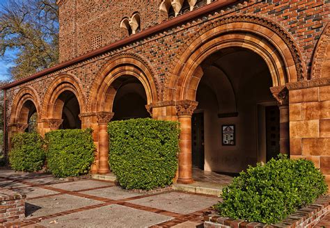 Lovely Campus Building - Cal State University At Chico Photograph by Mountain Dreams - Fine Art ...