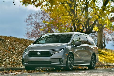 2021 Honda Odyssey Elite Review | The Road Beat