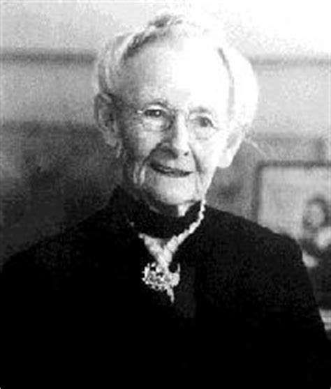 Grandma Moses - Biography