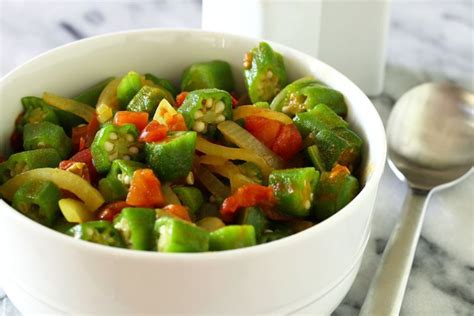 Well-Seasoned Okra With Onions and Curry Powder | Recipe | Best okra recipe, Okra, Okra recipes