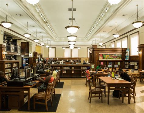 Libraries in Brooklyn Add Hours and Staff - The New York Times