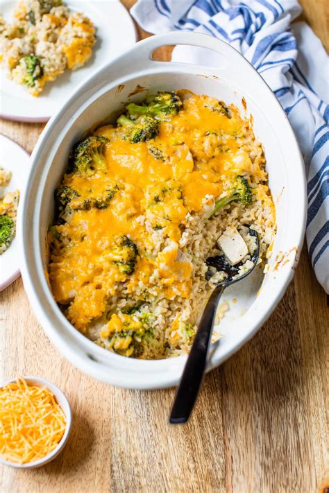 Chicken Broccoli Rice Casserole – WellPlated.com