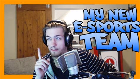 Introducing My New E-Sports Team! - YouTube