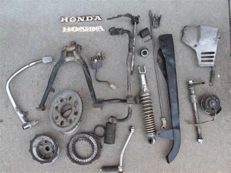 ORIGINAL HONDA CB 200 Shock, Chainguard, Brake Pedal, Badge, Frame Parts, Kick £75.37 - PicClick UK