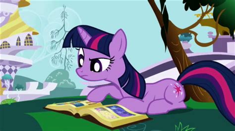 Image - Twilight Sparkle reading.png - Pooh's Adventures Wiki