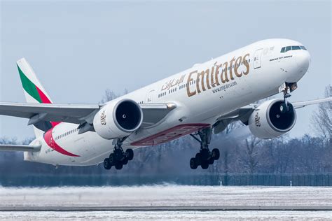 Emirates B77W | A6-EBZ, Boeing 777-31H(ER), LHBP | Ferenc Kobli | Flickr