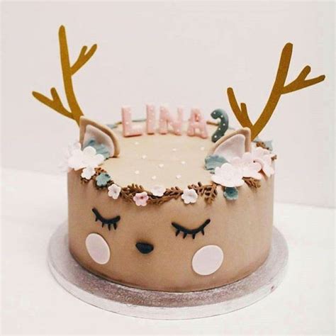 mommo design: SWEET CHRISTMAS | Cute cakes, Reindeer cakes, Animal cakes